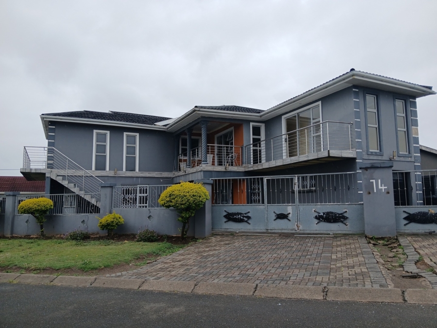 7 Bedroom Property for Sale in Amalinda Eastern Cape